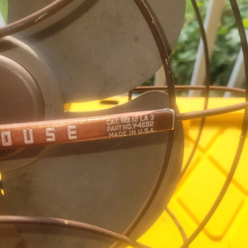 Vintage Westinghouse 12 Inch Art deco Desk Fan 1 Speed Oscillator